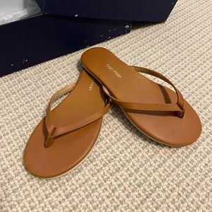 hari Mari flip flops. Size 6 womens. Natural color